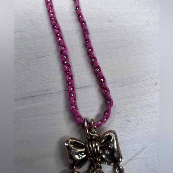 Betsey Johnson Vintage Poodle Heart Bow Crystal Charms Statement Necklace - Picture 5 of 10